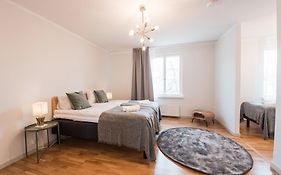 Forenom Serviced Apartments Helsinki Toeoeloe
